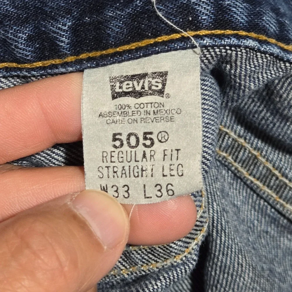 Vintage 2000 Levi's 505 Regular Fit Straight Leg Blue Denim Jeans Size 33x36 W32